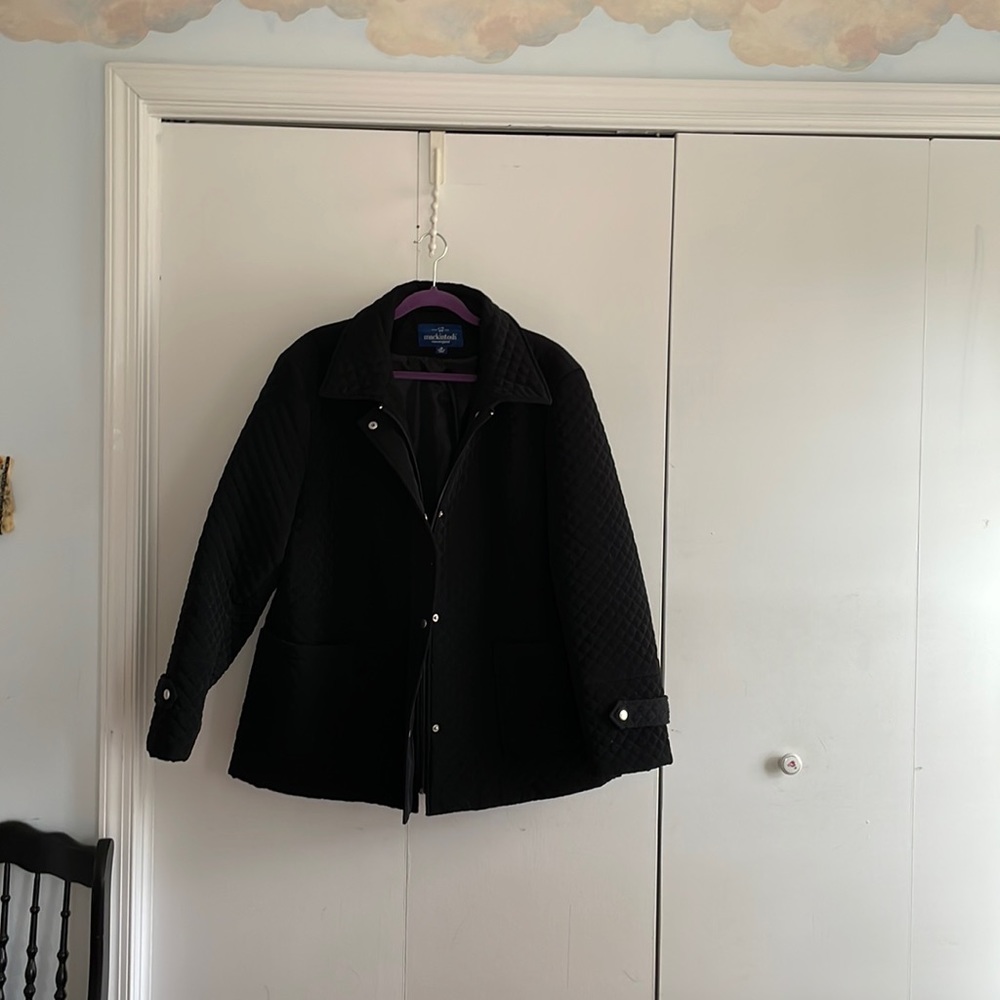 Beautiful quilted jacket.